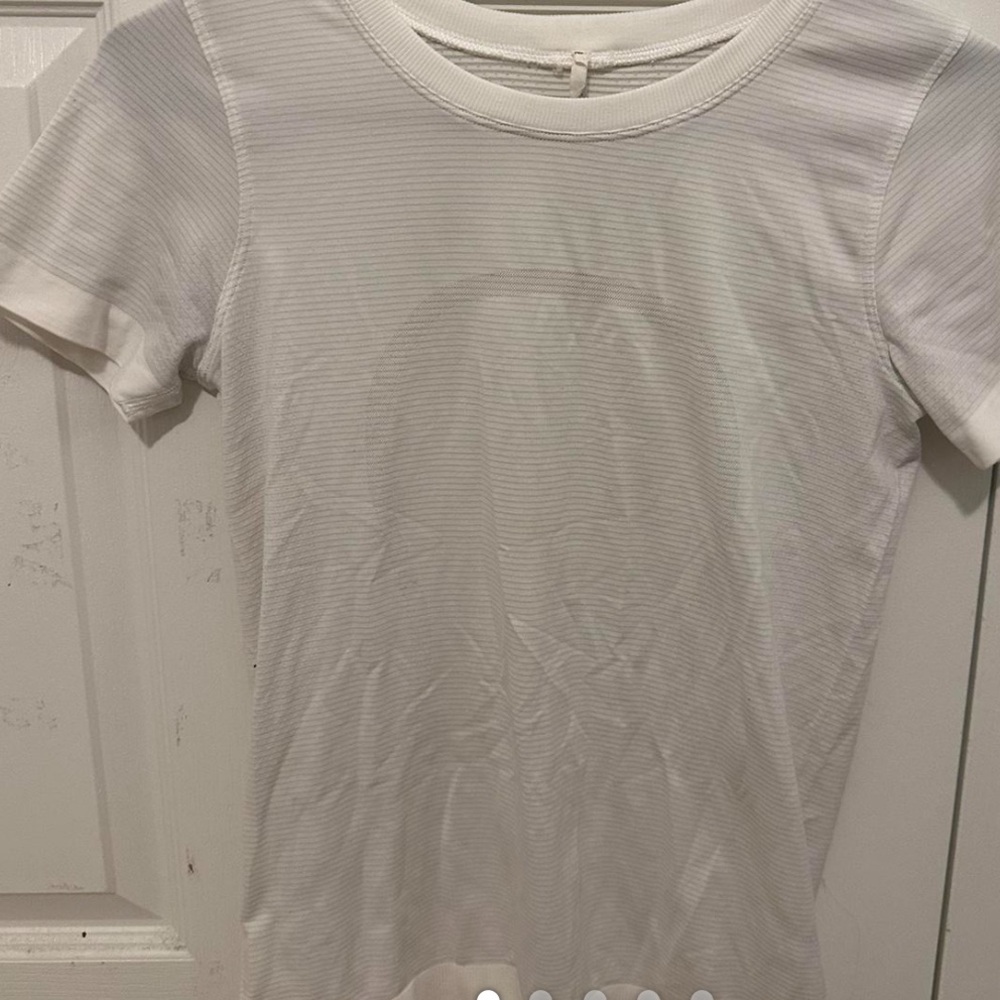 White Lululemon T-Shirt